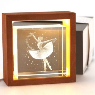 Teca Luminosa Ballerina – 11x11x4,5cm – USB con Giftbox